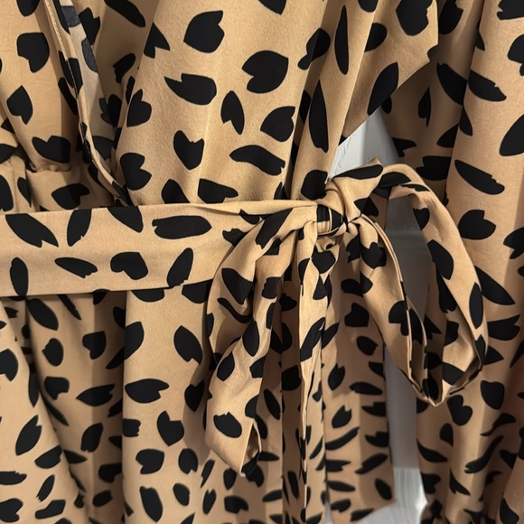 Printed Wrap Waist Belted Peplum Blouse - Picture 6 of 13